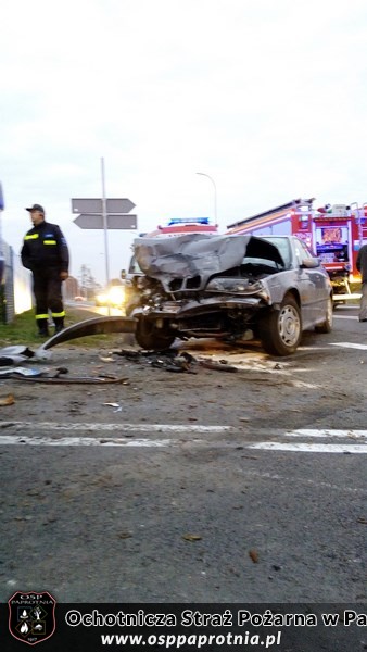 Wypadek na drodze Paprotnia Kampinos