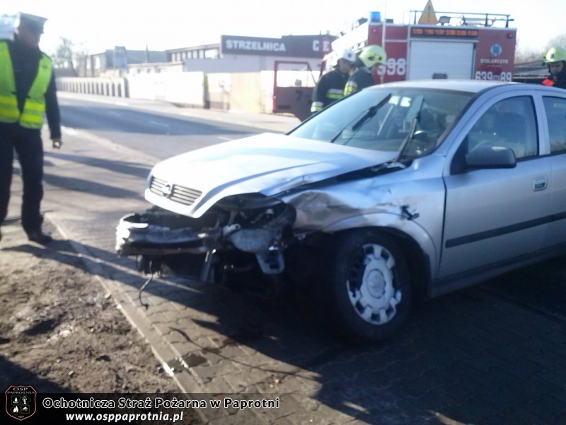 Kolizja drogowa na ul.Kampinoskiej
