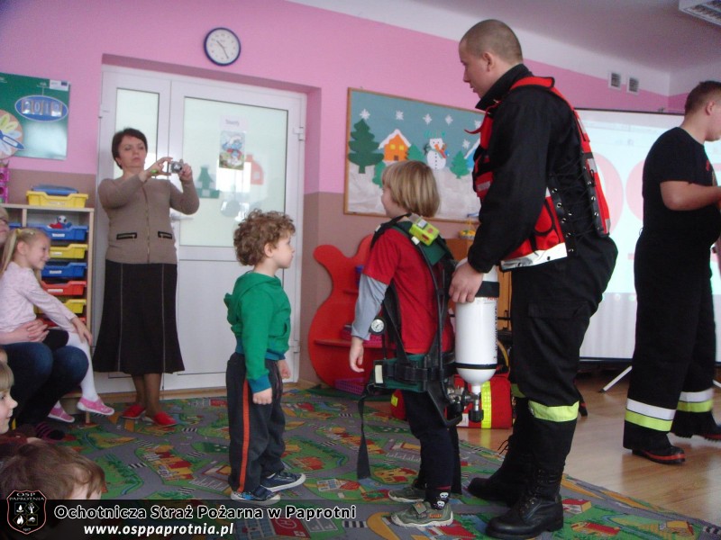 OSP Paprotnia w przedszkolu integracyjnym