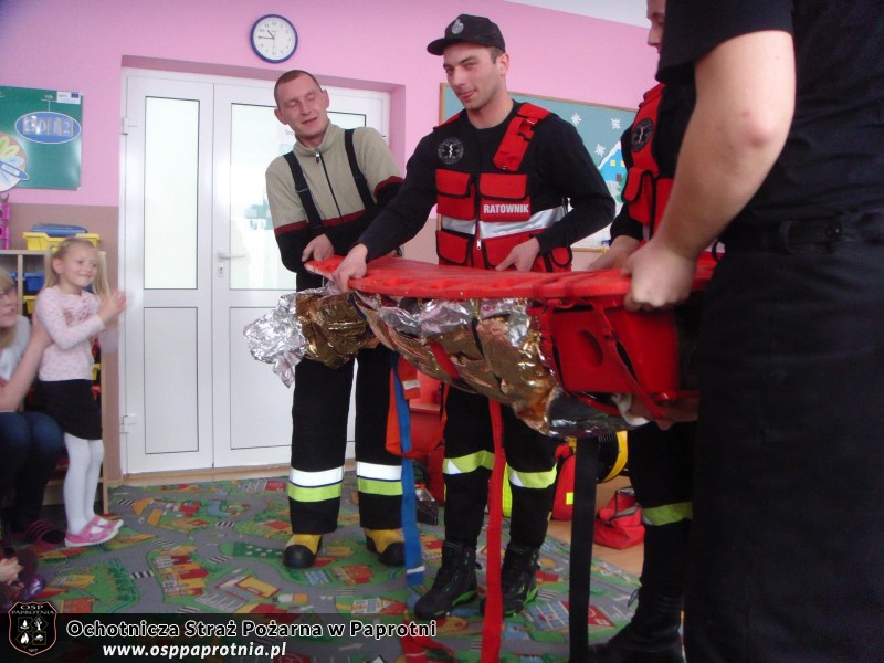 OSP Paprotnia w przedszkolu integracyjnym