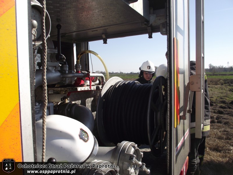 Pożar trawy przy stacji PKP Seroki